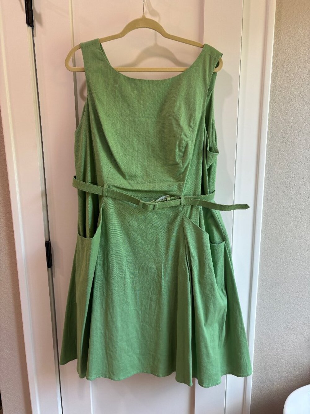 Darling Cotton/Linen Midi Bright Sage Green Sleeveless Dress